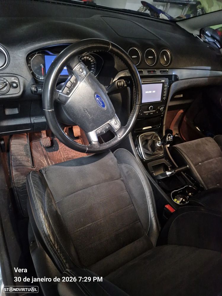 Ford S-Max 2.0 TDCi Titanium 7L - 7