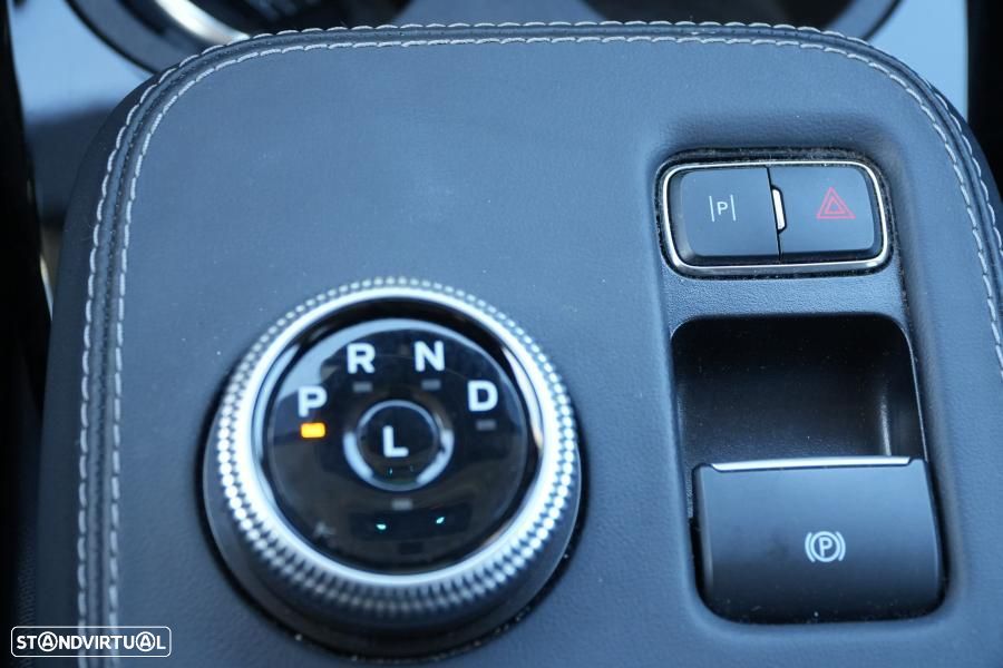 Ford Mustang Mach-E 75.7 kWh Premium AWD - 19