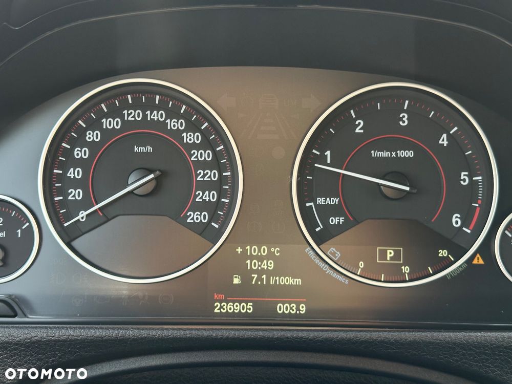 BMW Seria 3 320d Touring Sport-Aut - 17