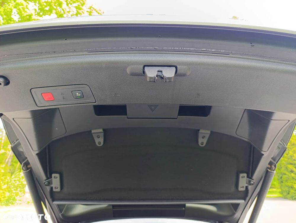 Peugeot 508 BlueHDi 130 EAT8 Allure Pack - 32