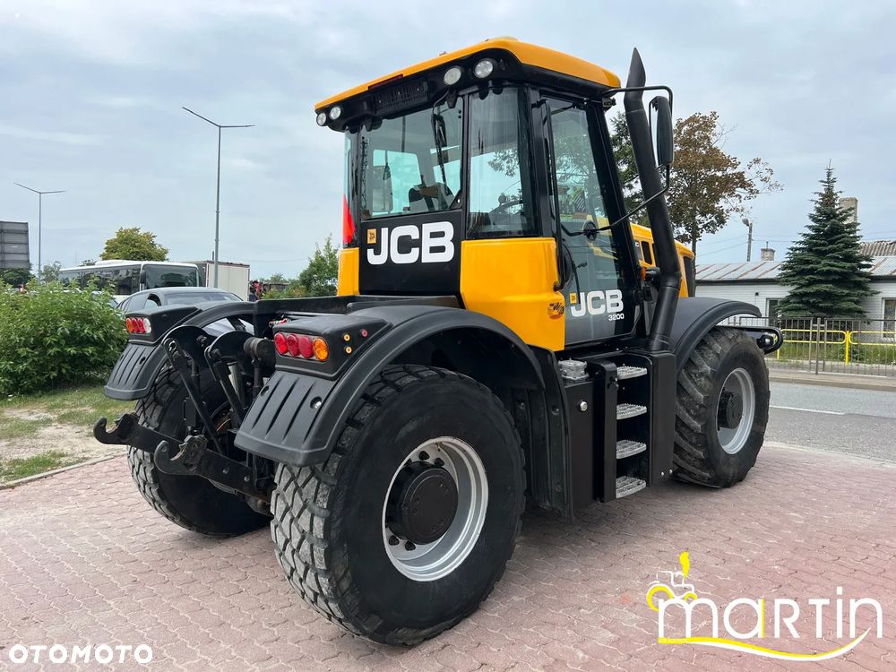 JCB Fastrac 3200 Sisu Xtra - 5
