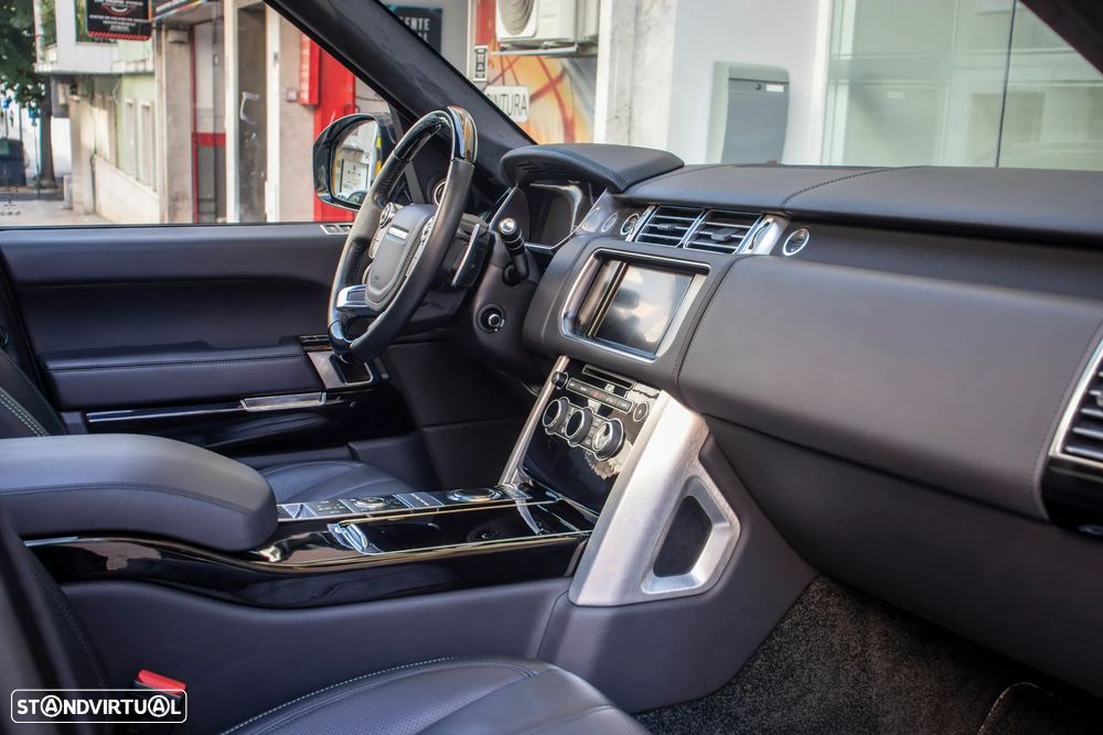 Land Rover Range Rover 4.4 SDV8 Autobiography - 35