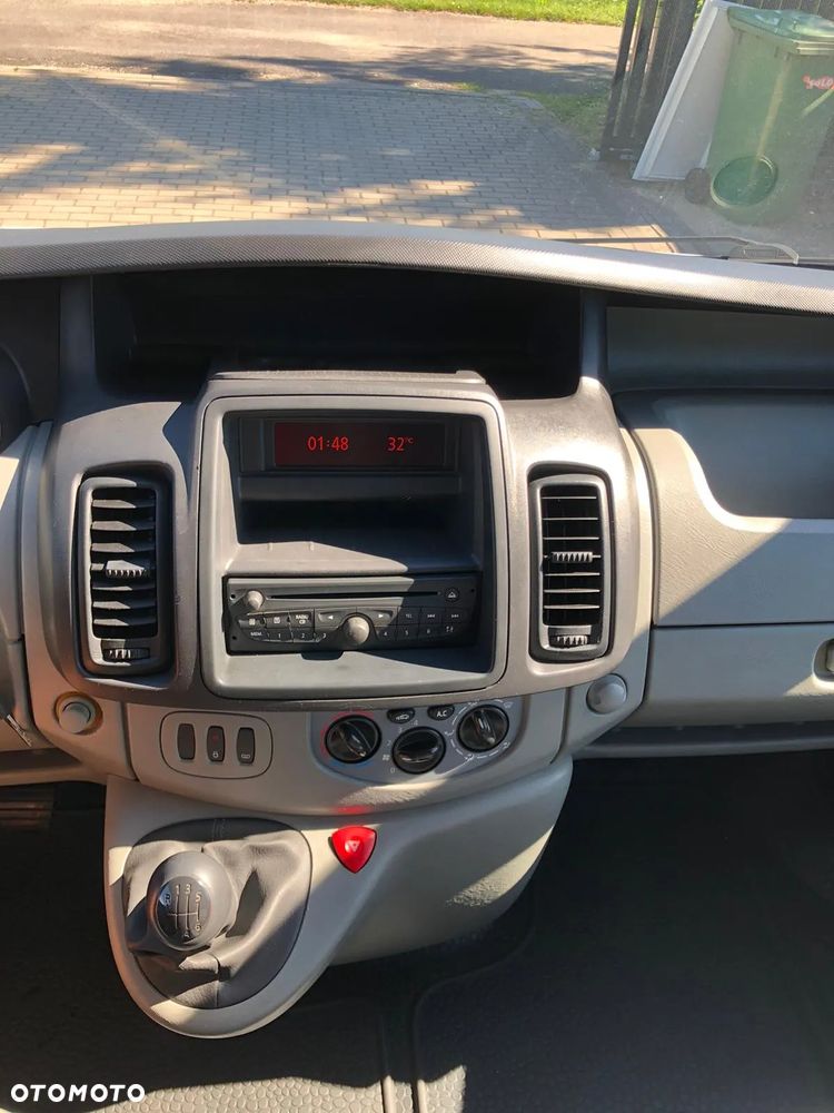 Renault Trafic - 9
