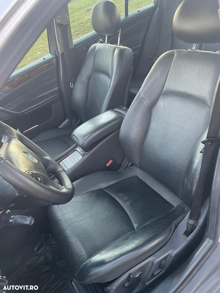 Mercedes-Benz C 200 CDI - 19