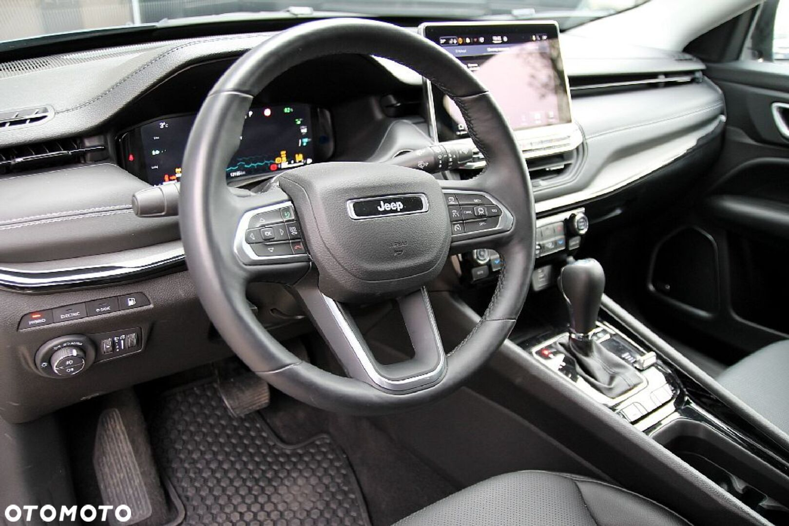 Jeep Compass - 5