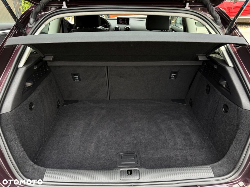 Audi A3 3-drzwiowe 1.4 TFSI Ambiente - 34