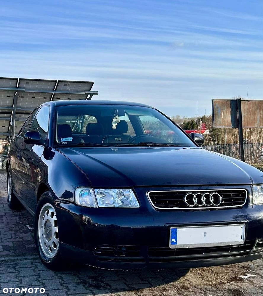 Audi A3 3-drzwiowe 1.6 Attraction - 5