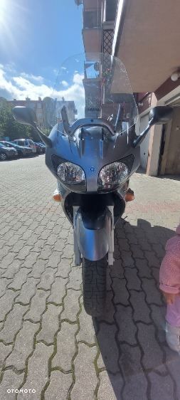 Yamaha FJR - 2