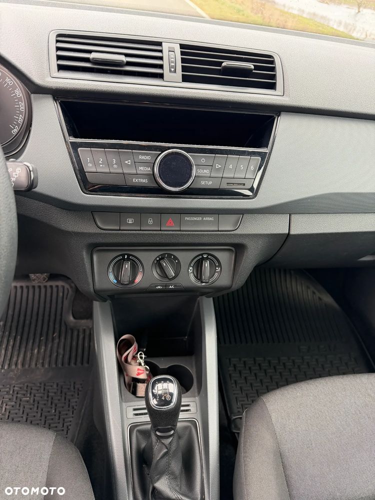 Skoda Fabia 1.0 Drive - 14