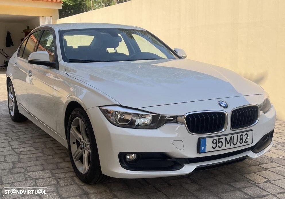 BMW 318 d xDrive Line Sport - 2