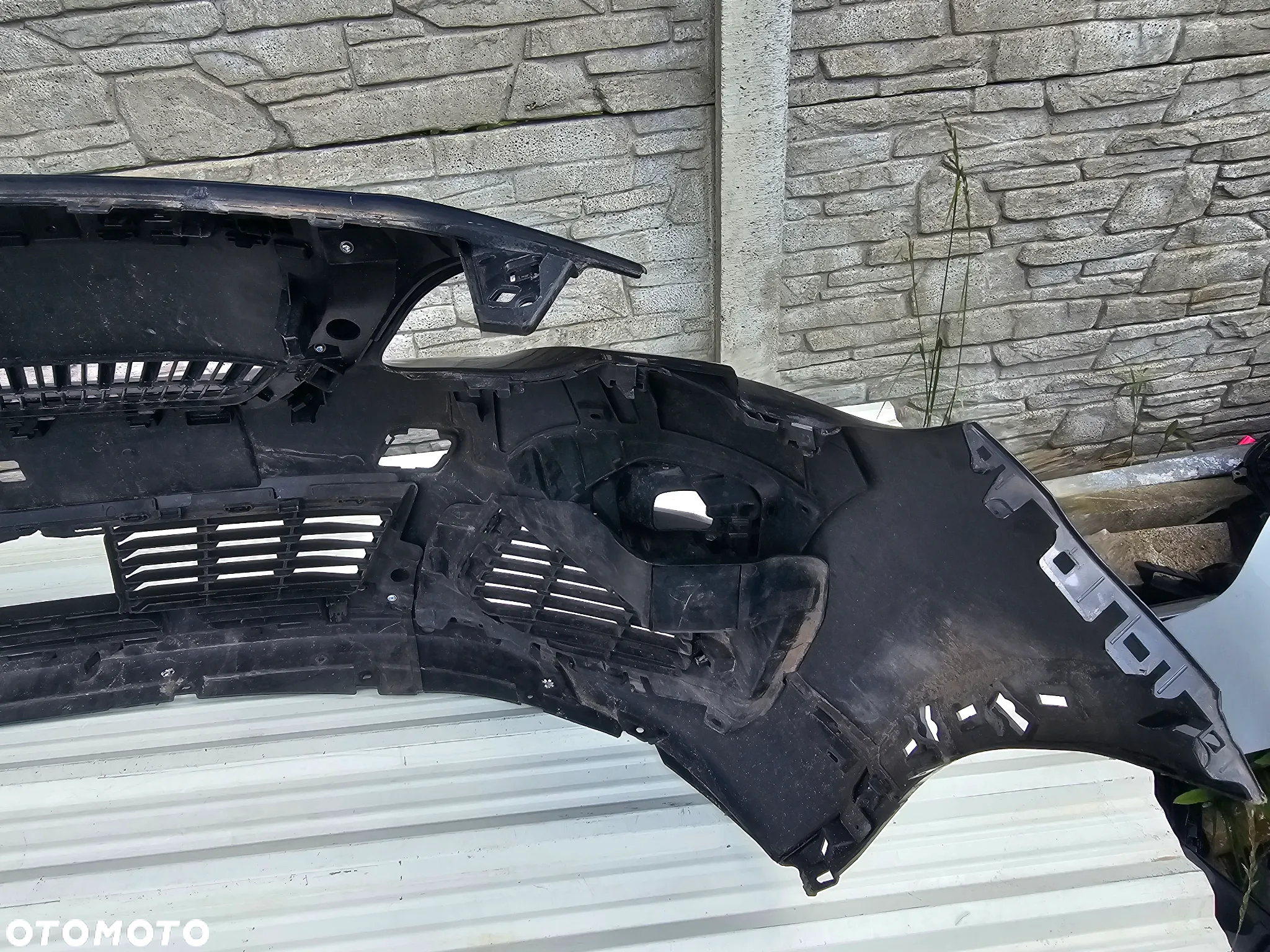 Peugeot 3008 2 II ZDERZAK PRZÓD na zwykle lampy - 4