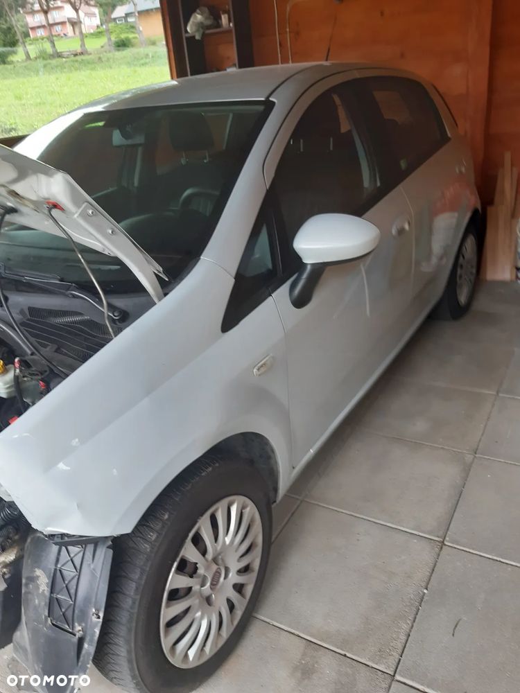 Fiat Punto Evo 1.4 8V Active - 3