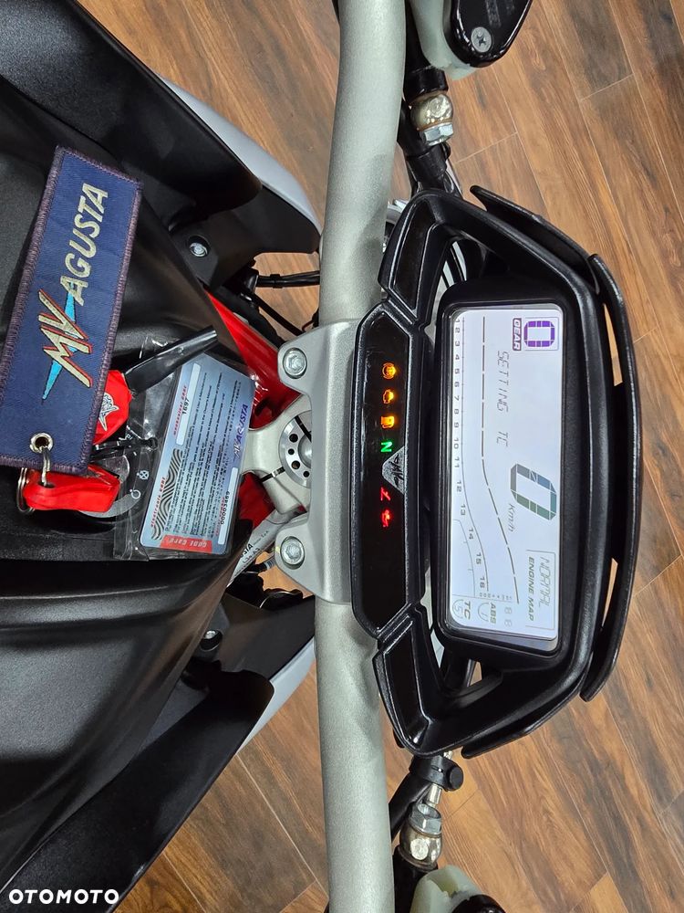 MV AGUSTA Brutale - 18