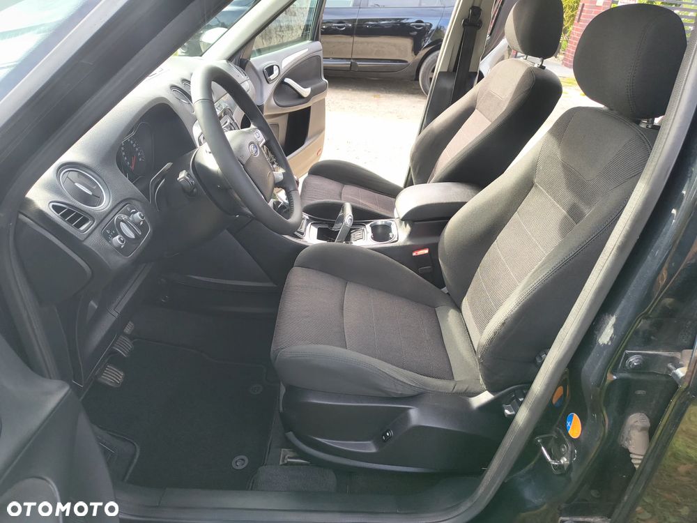 Ford S-Max 2.0 TDCi DPF Business Edition - 24