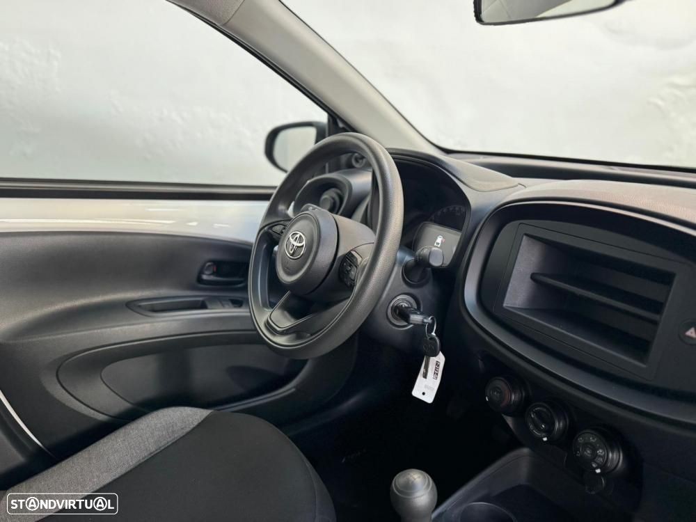Toyota Aygo X 1.0 Play - 24