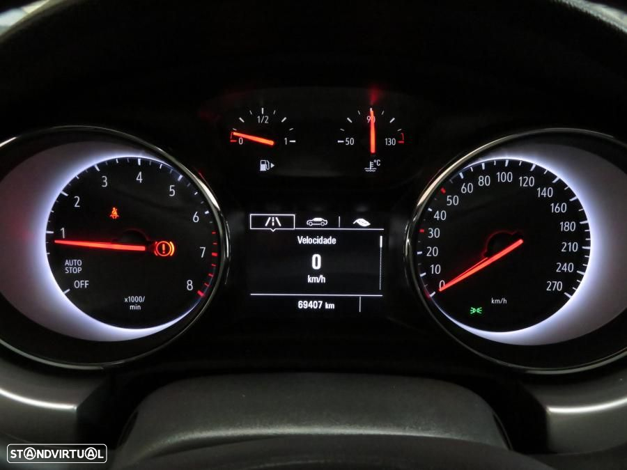 Opel Astra 1.2 T GS Line S/S - 22
