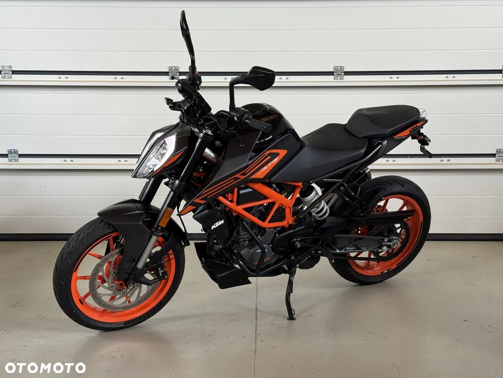 KTM Duke 125 - 1