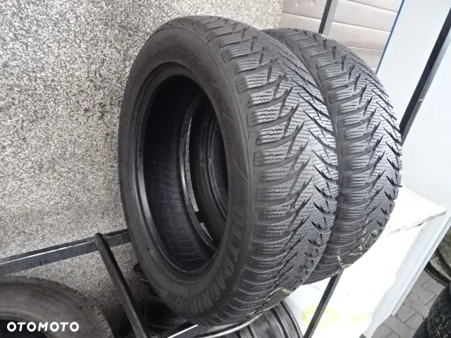 195/60/R16C 99/97T GOODYEAR ULTRA GRIP 8 - 2