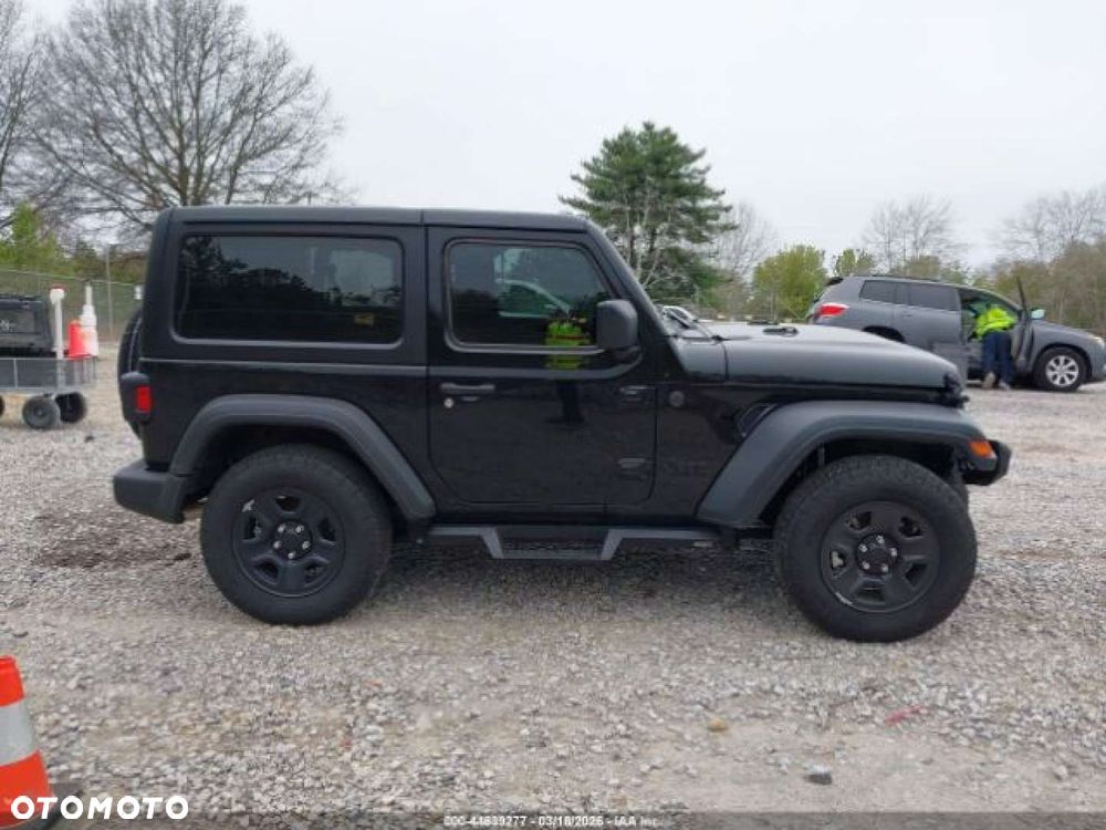Jeep Wrangler - 7