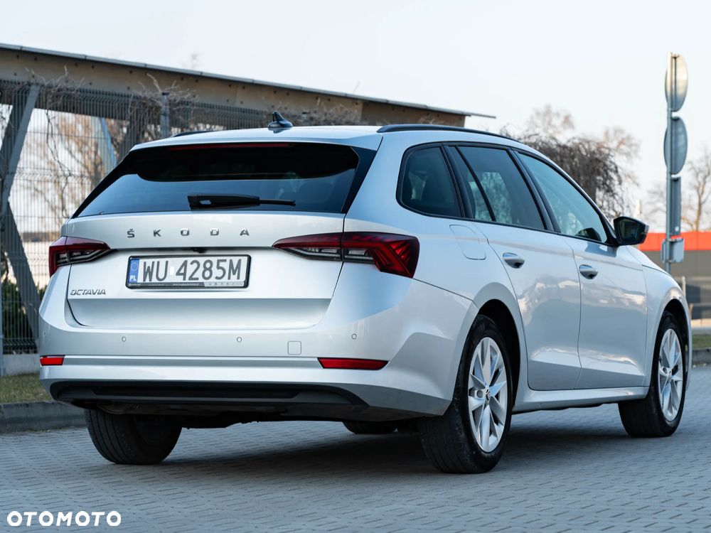 Skoda Octavia 2.0 TDI Ambition - 4