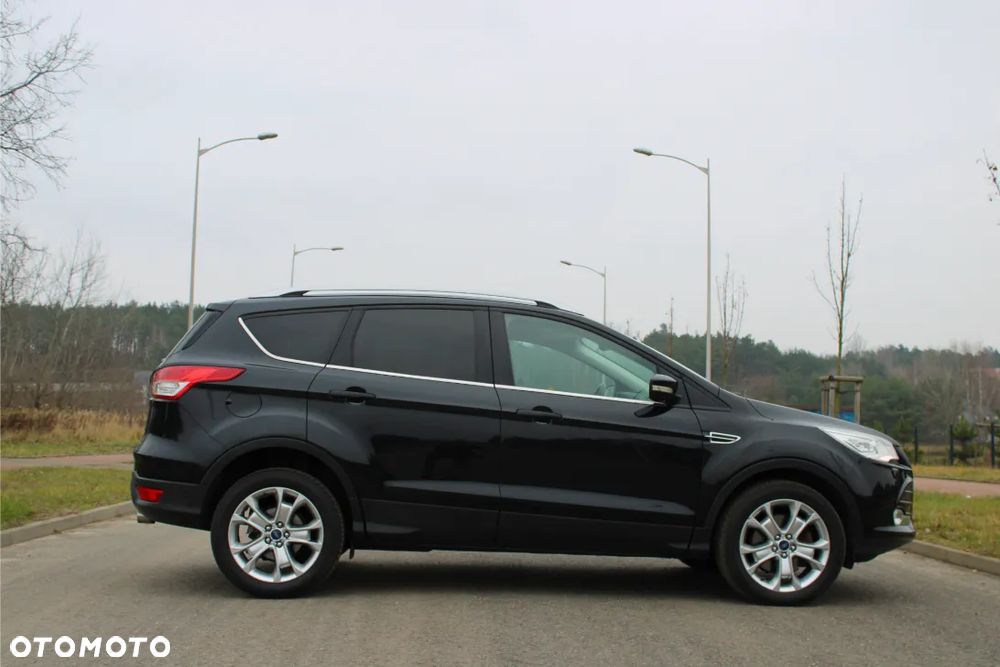 Ford Kuga 2.0 TDCi 4x4 Titanium - 6