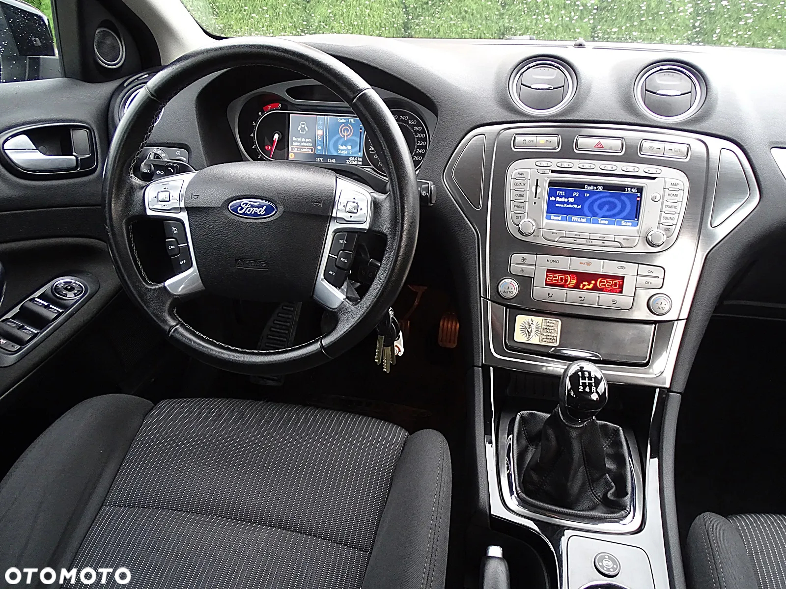 Ford Mondeo 2.0 Titanium - 29