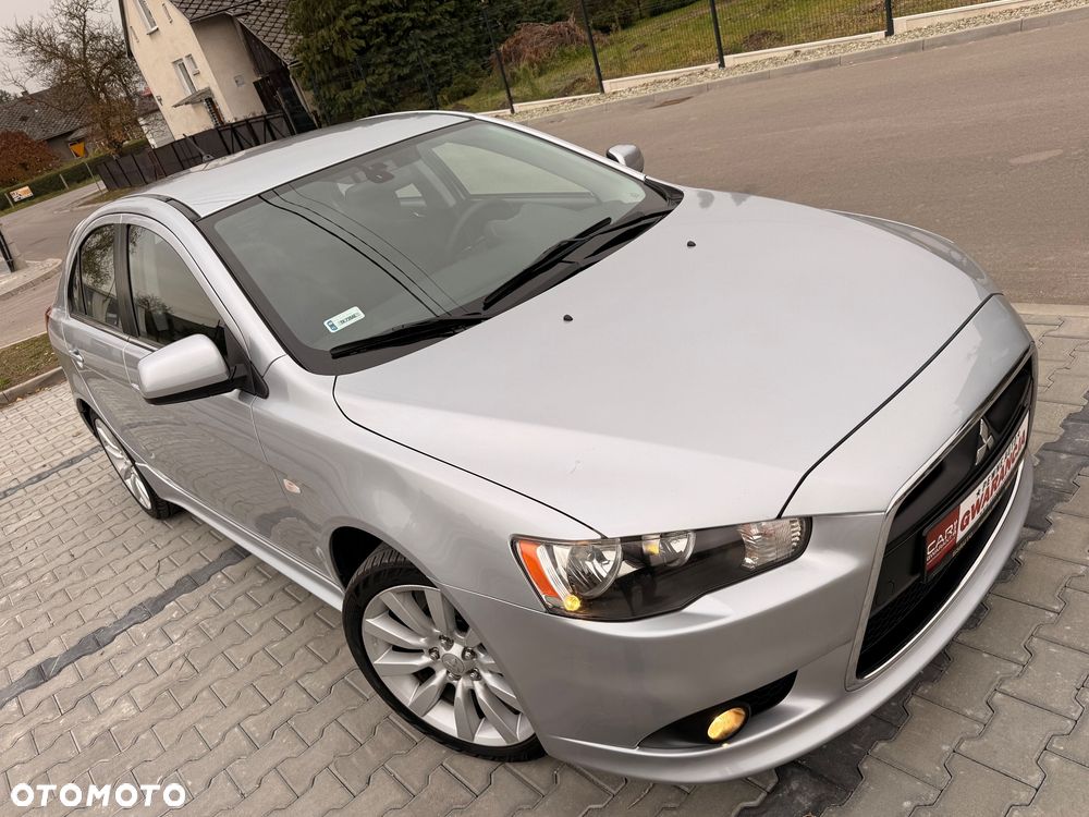 Mitsubishi Lancer 1.8 Intense - 12