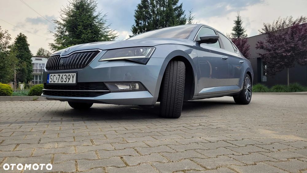 Skoda Superb 2.0 TSI L&K DSG - 9