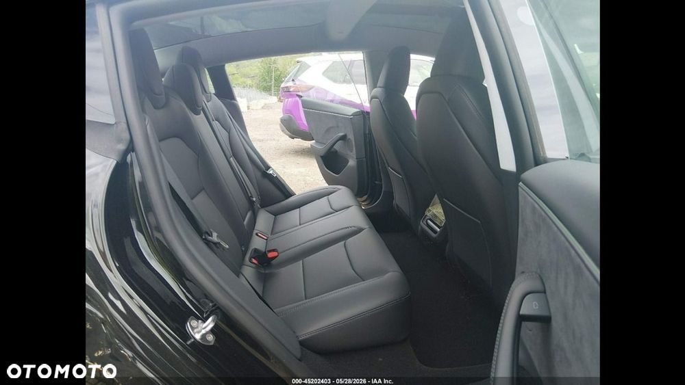Tesla Model 3 Premium Langstreckenbatterie AWD Dual Motor - 10