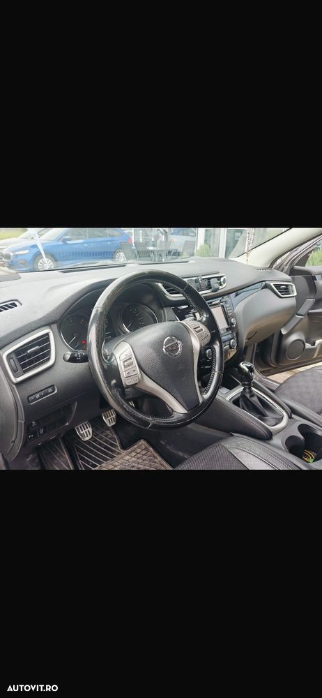 Nissan Qashqai - 2