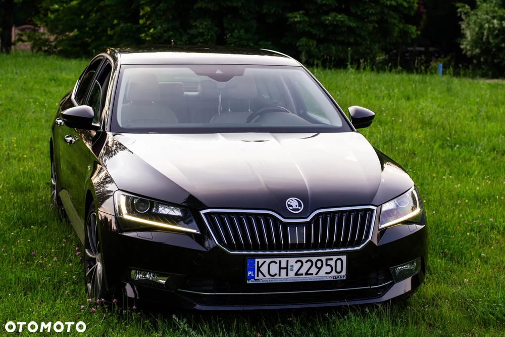 Skoda Superb 2.0 TDI 4x4 L&K DSG - 1