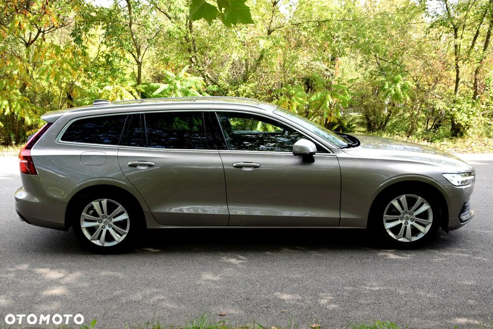 Volvo V60 D3 Momentum Pro - 7