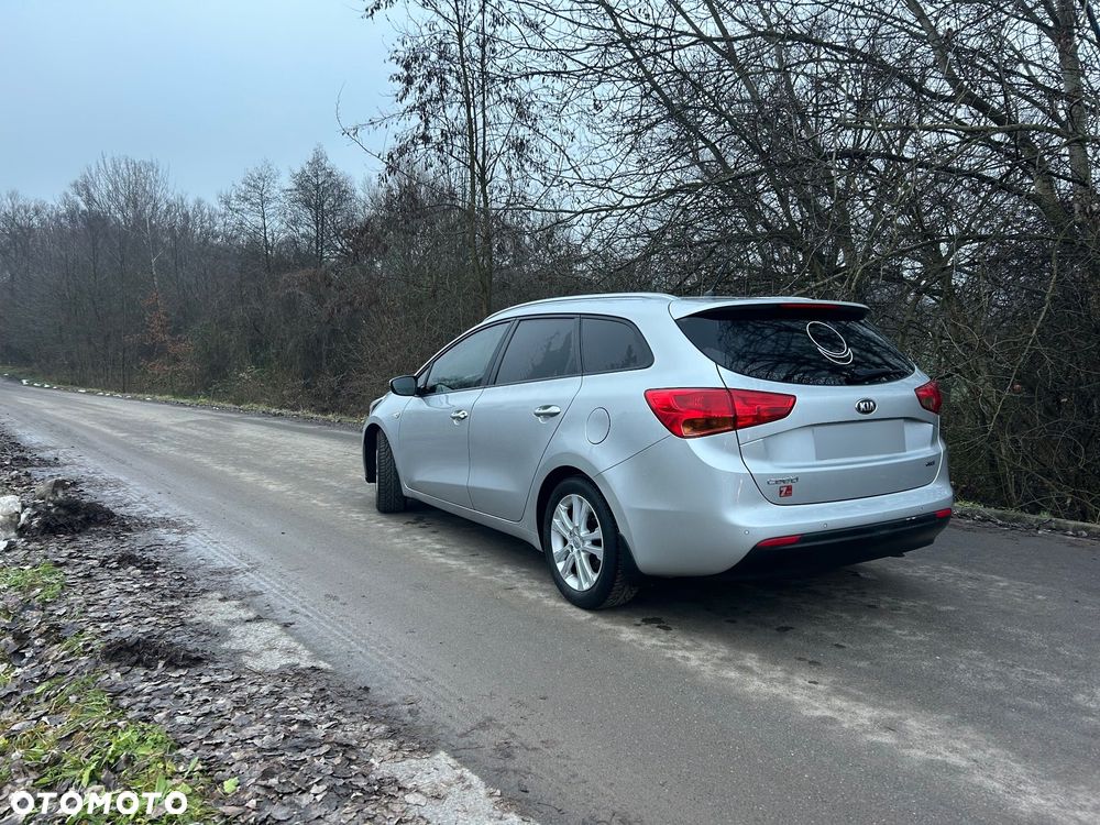 Kia Ceed 1.6 CRDi S - 4