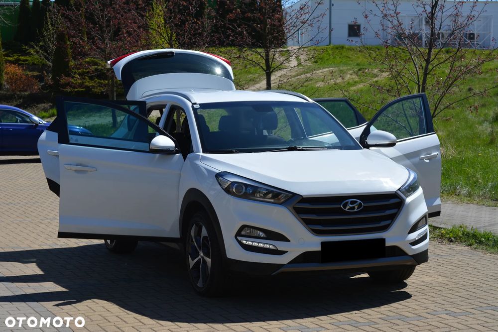 Hyundai Tucson 2.0 CRDI 4WD Style - 17