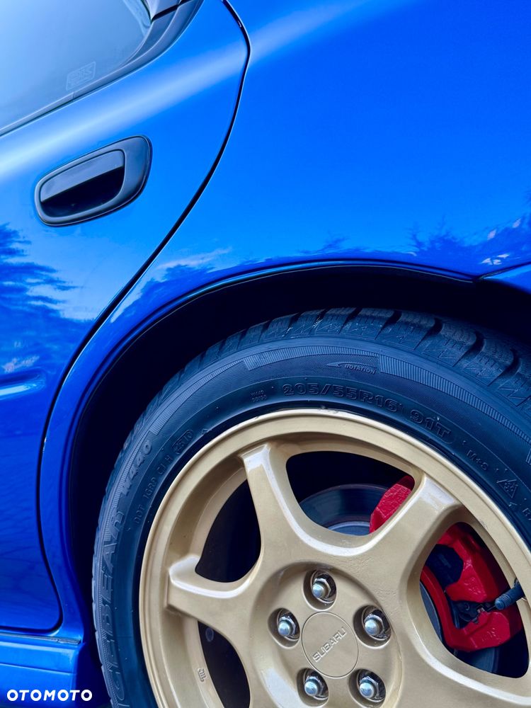 Subaru Impreza 2.0 GT - 14