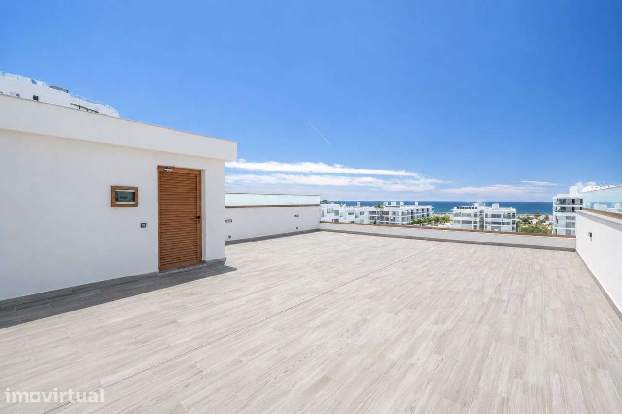 Apartamento T2 de Luxo com Rooftop Privativo a 300 m do Oceano |... - Grande imagem: 2/19