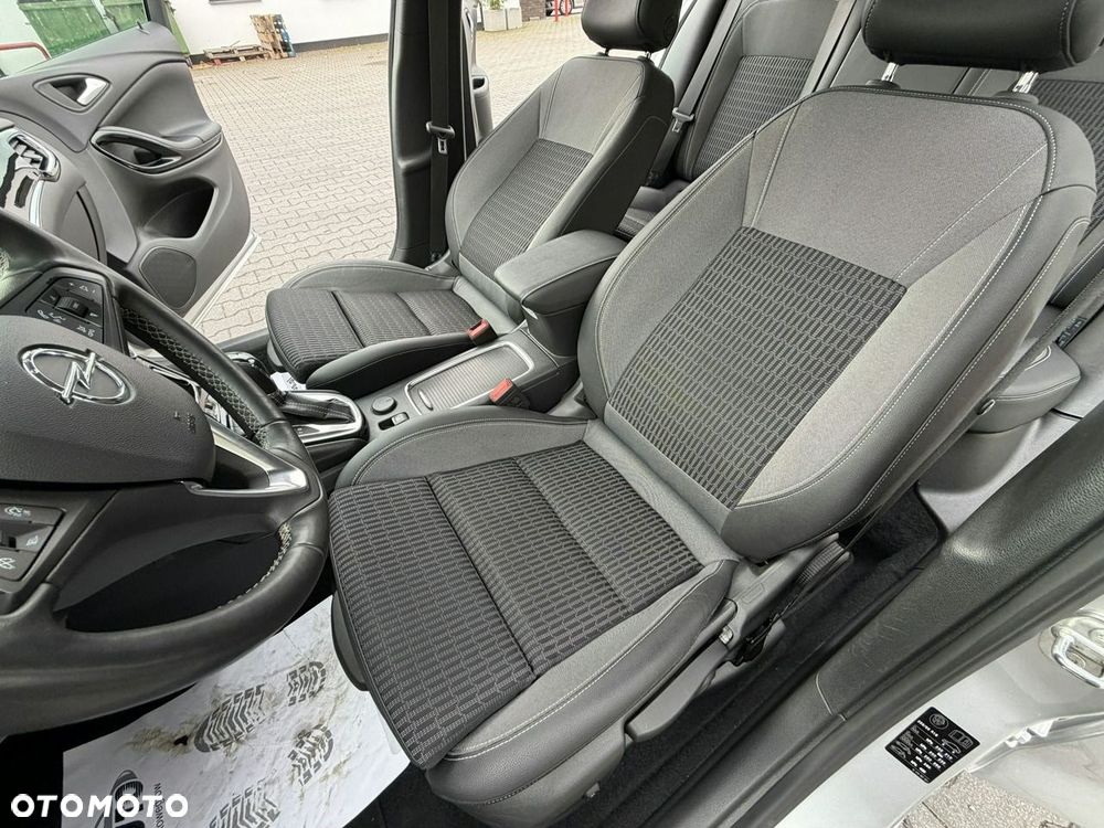 Opel Astra 1.4 T Business Elegance S&S - 20
