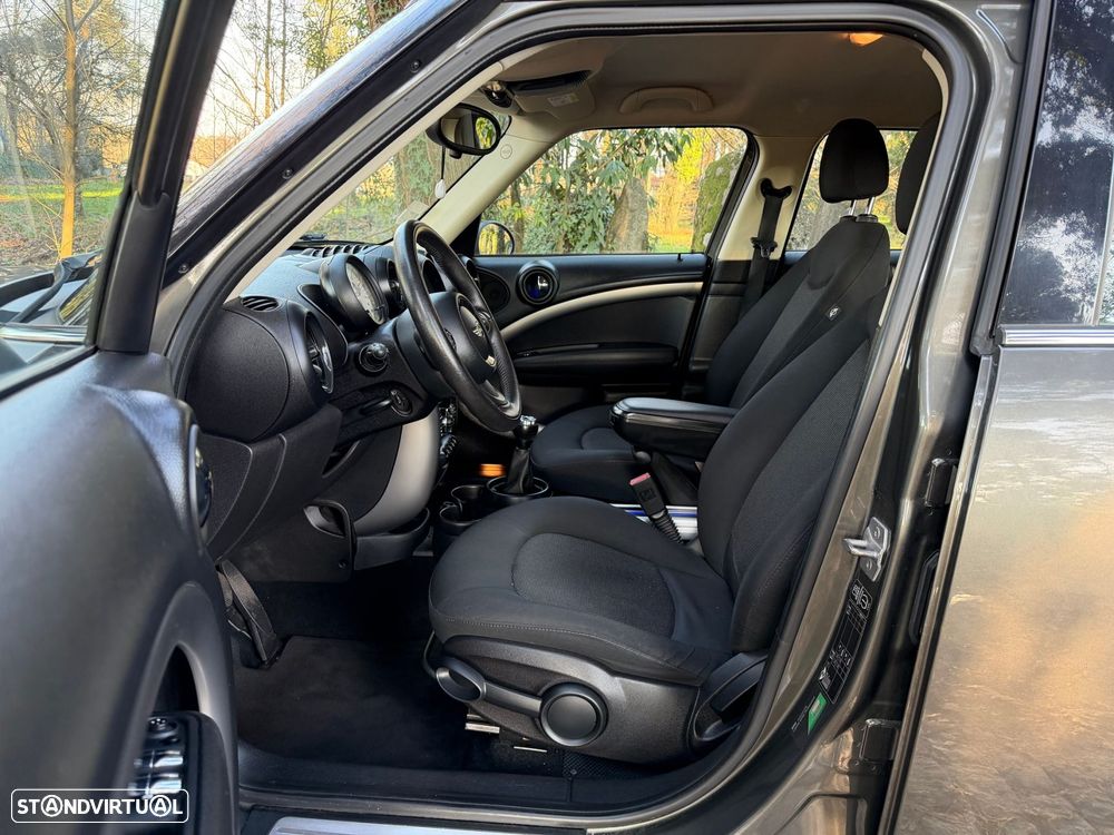 MINI Countryman One D - 16