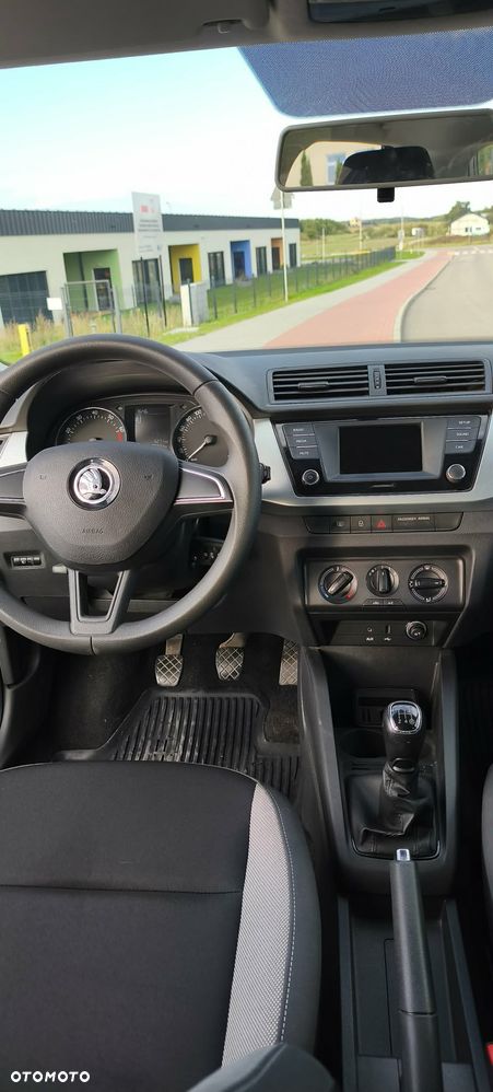 Skoda Fabia 1.0 Ambition - 17