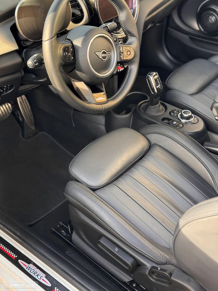 MINI Cabrio John Cooper Works Premium JCW Plus - 16