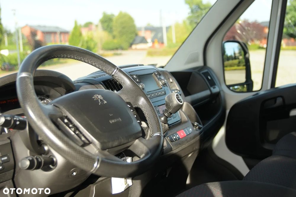 Peugeot BOXER 2.2 165KM * BRYGADOWY! * 7 osób * oryginał * KAMERA LED* Salon PL - 27