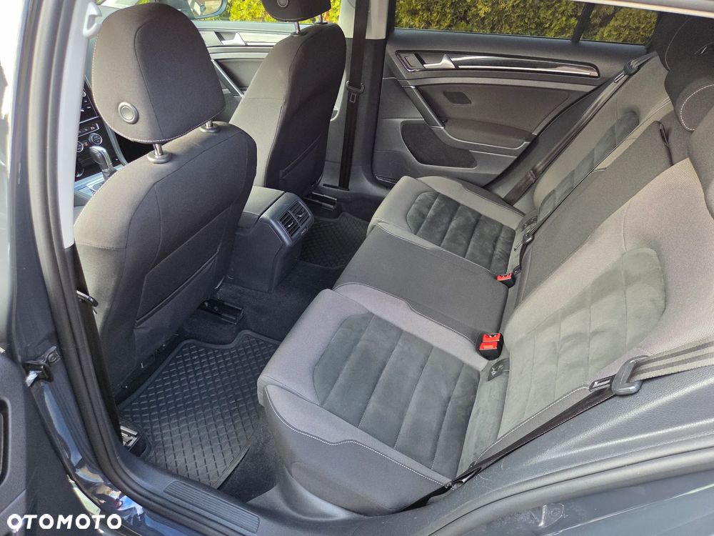 Volkswagen Golf 2.0 TDI BMT Highline DSG EU6 - 19