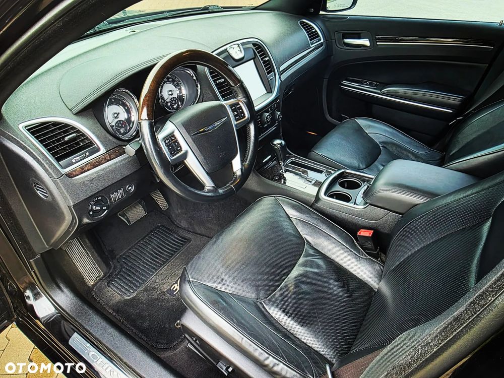 Chrysler 300C 5.7 V8 HEMI Automatik - 25