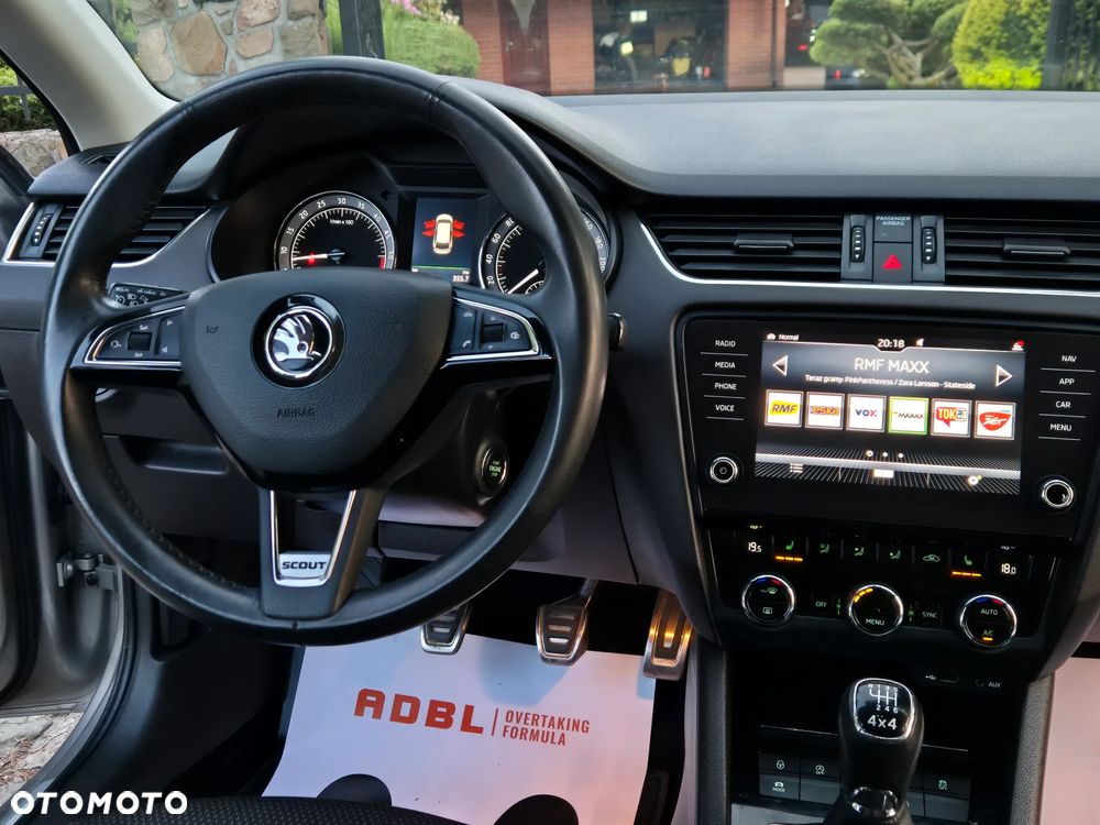 Skoda Octavia 2.0 TDI 4x4 Scout - 8