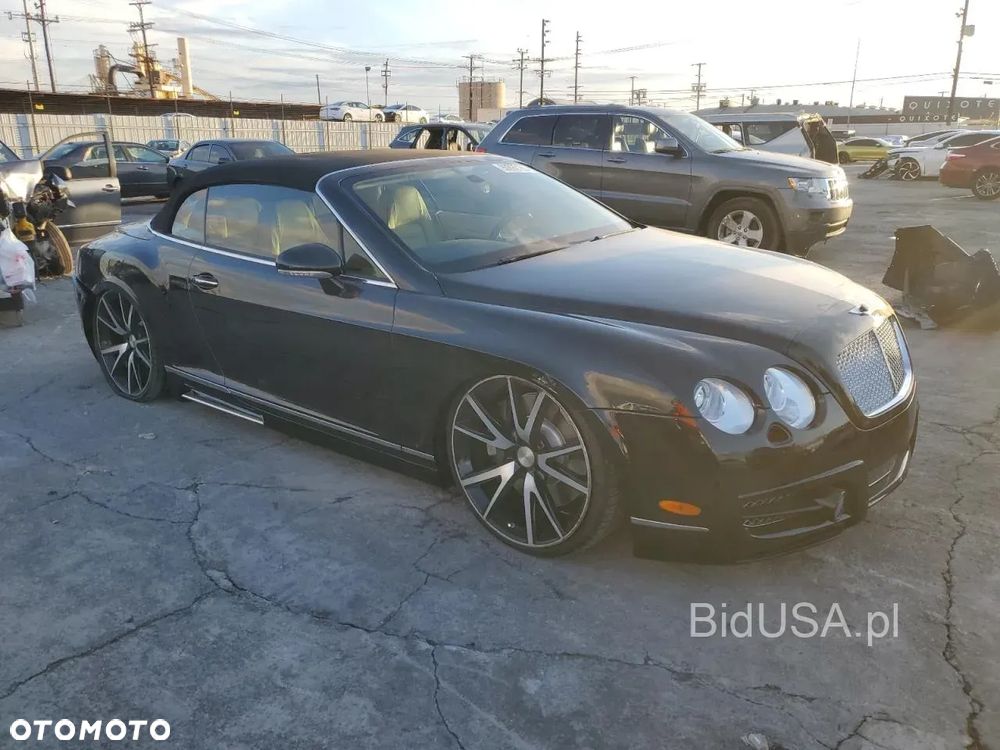 Bentley Continental GT - 2