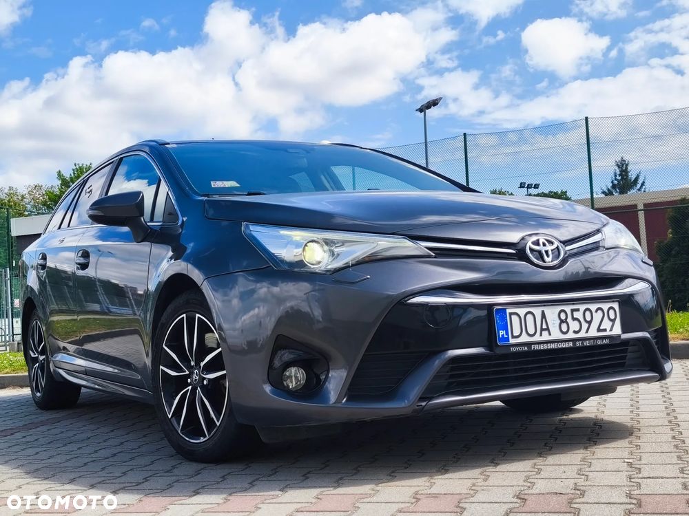 Toyota Avensis Touring Sports 2.0 D-4D Executive - 10