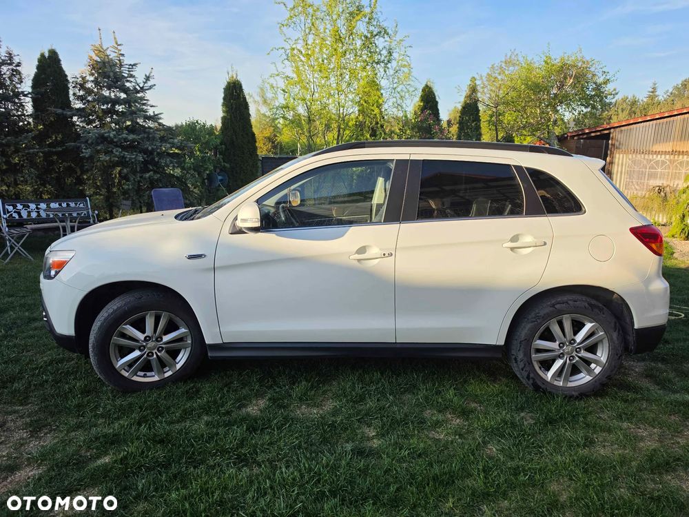 Mitsubishi ASX 1.8 DID Instyle NAVI 4WD AS&G - 4