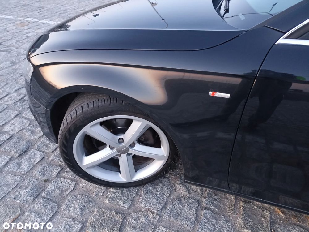 Audi A4 Avant 2.0 TDI - 27