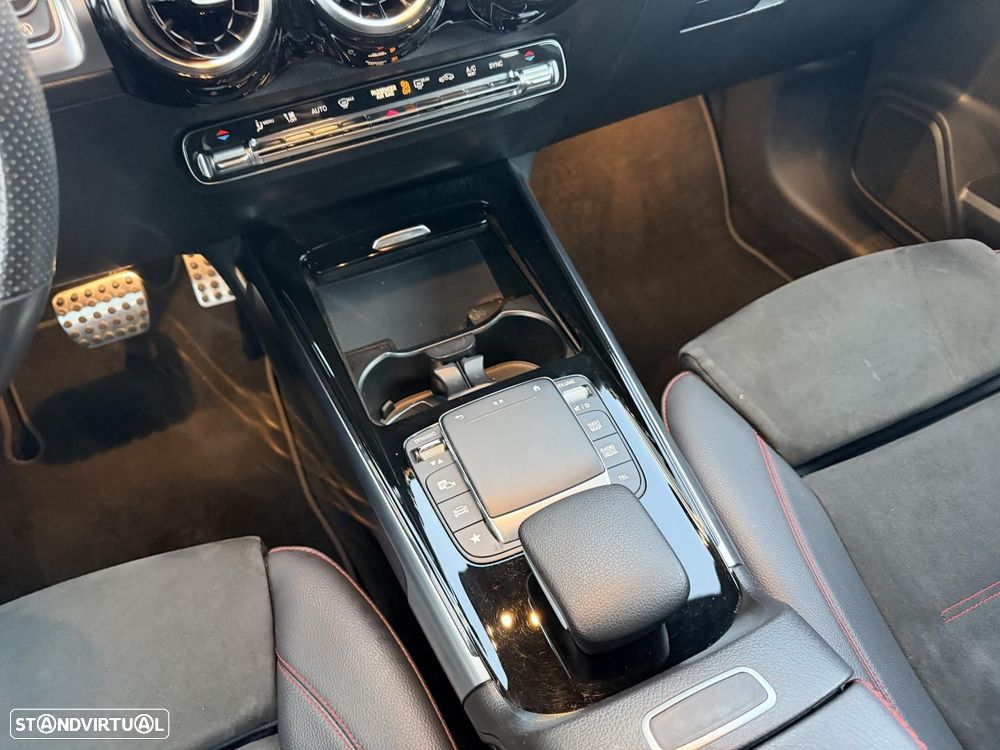 Mercedes-Benz GLB 180 d AMG Line - 31