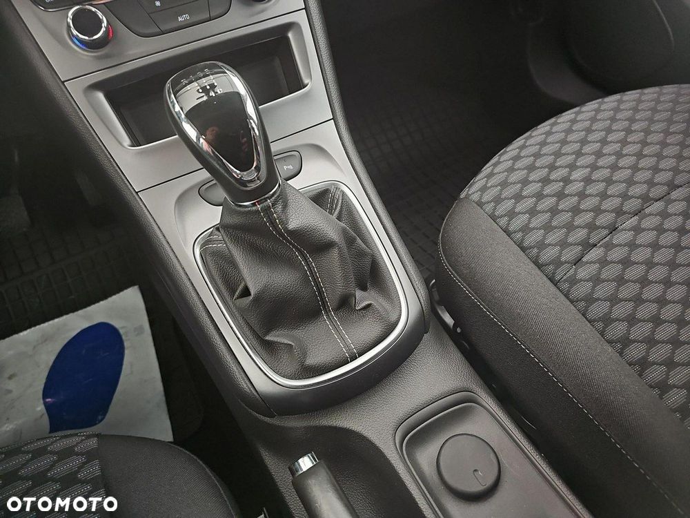 Opel Astra - 17